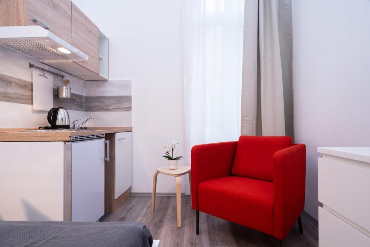 New Comfy Studio At Convenient Location Budapest Exteriör bild