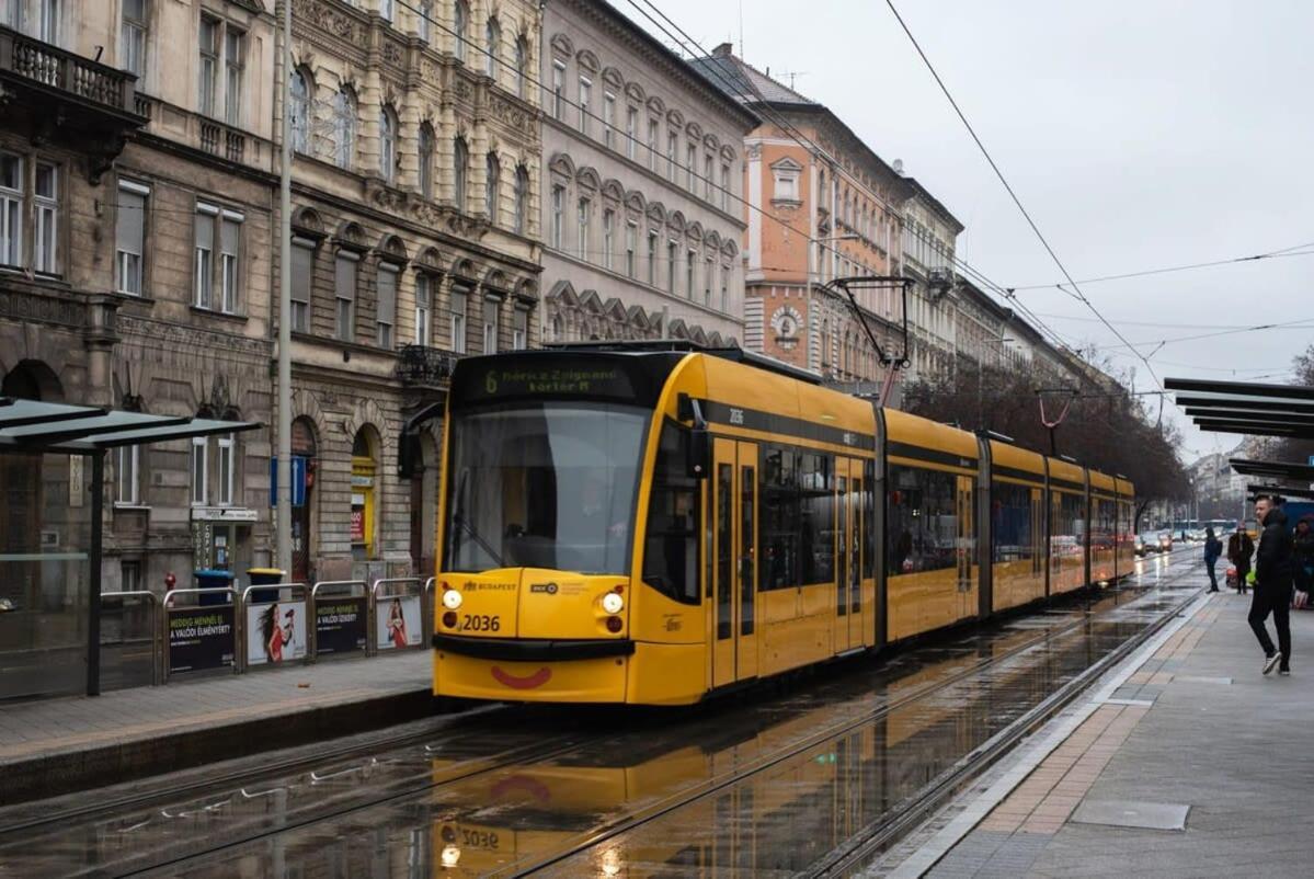 New Comfy Studio At Convenient Location Budapest Exteriör bild